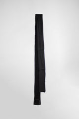Divided wool Scarf