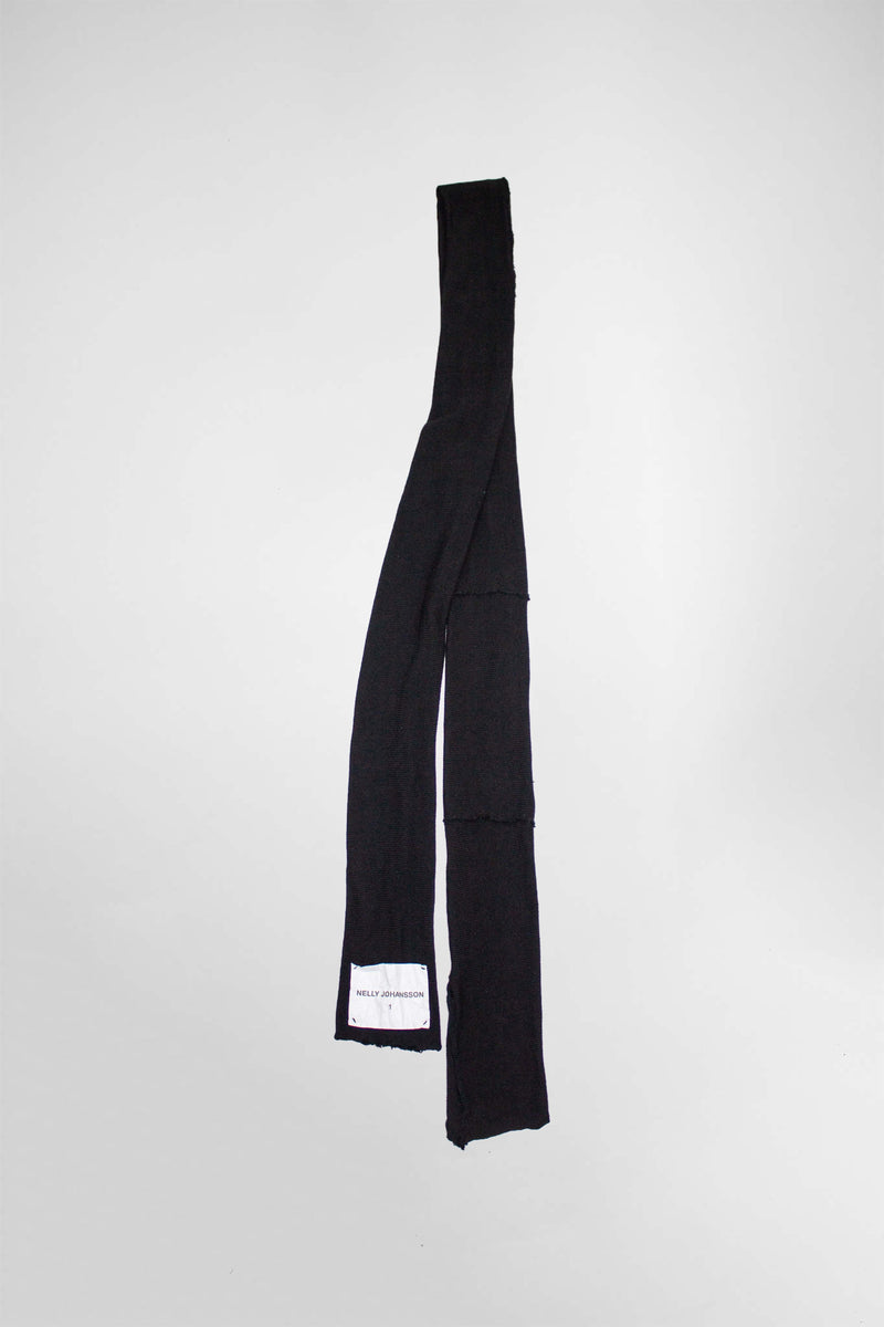 Divided wool Scarf