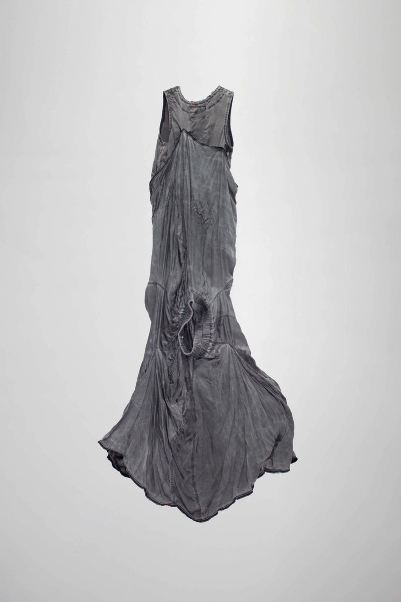 Round cut Silk Gown - NELLY JOHANSSON