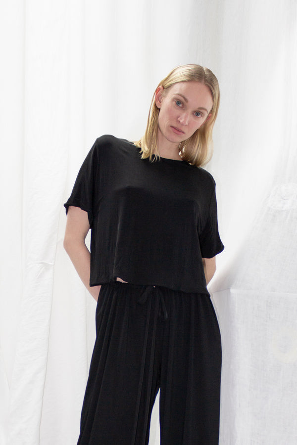 Double Top - NELLY JOHANSSON