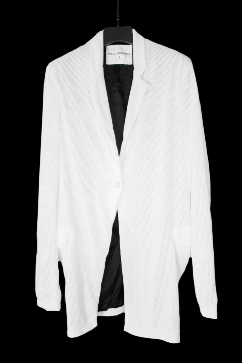 BREATHING BLAZER - NELLY JOHANSSON