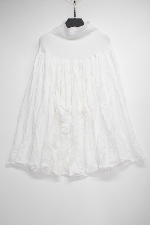 Round Cut Poncho Top - NELLY JOHANSSON