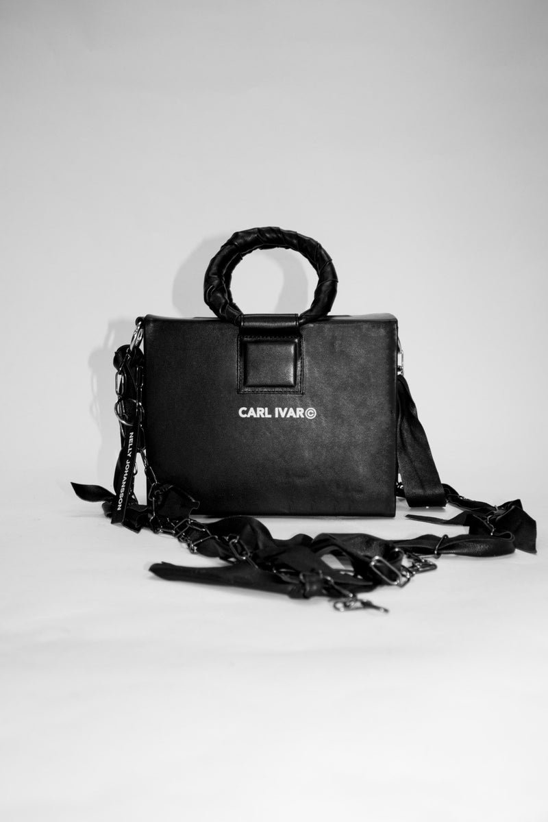 Dinner Leather Box Bag - NELLY JOHANSSON