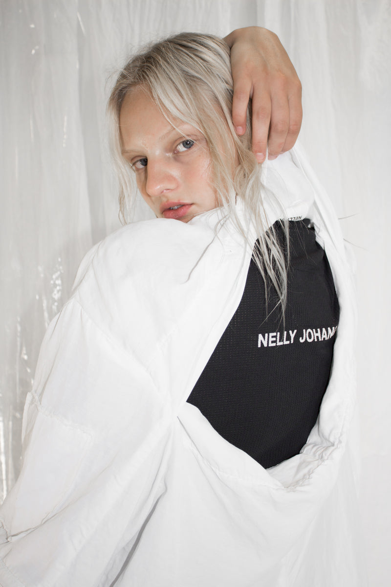 CARL IVAR + NELLY JOHANSSON VENTILE T-SHIRT - NELLY JOHANSSON